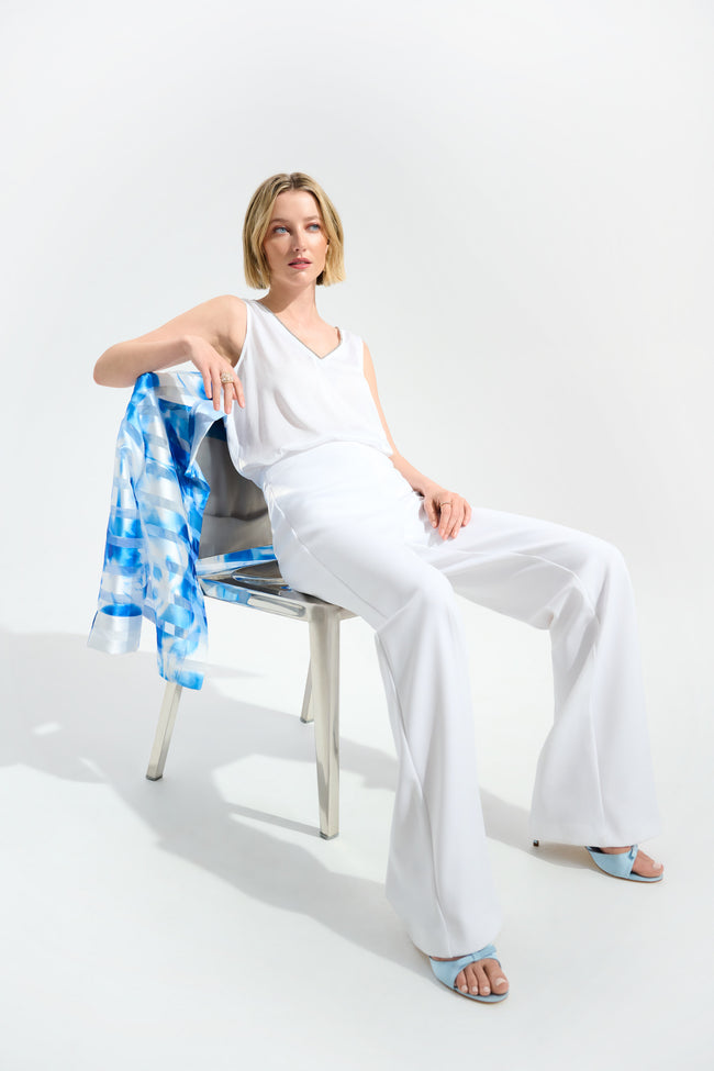 Joseph Ribkoff Frühling/Sommer Look in hellem Naturton mit luftiger Silhouette und sanfter Bewegung